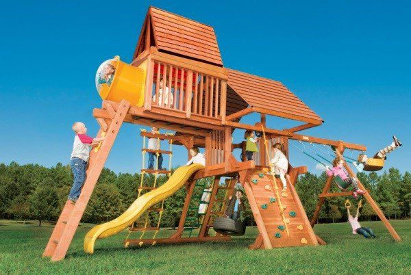 Игровая площадка Woodplay Castle Combo IV с деревянной крышей фото