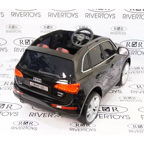 Электромобиль RiverToys AUDI Q5 Black - Фото 8