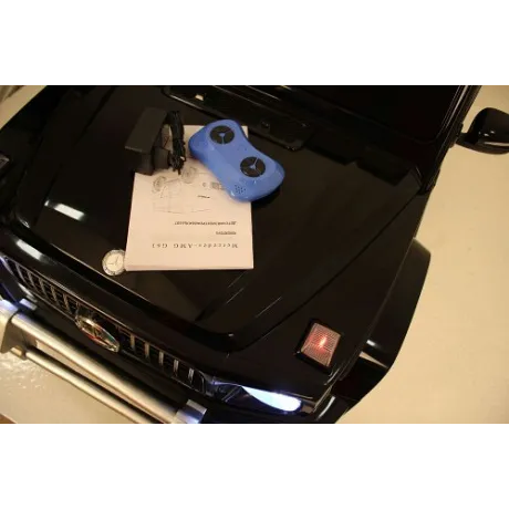 Детский электромобиль RiverToys Mercedes-AMG G63 4WD (S307) черный глянец - Фото 4