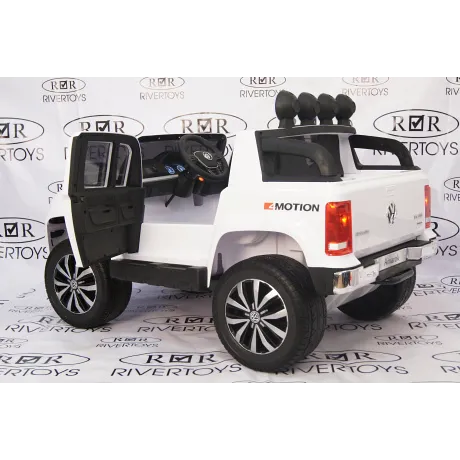 Электромобиль RiverToys VOLKSWAGEN-AMAROK-M999MM White - Фото 11