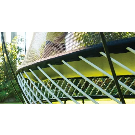 Батут Springfree овальный O77 - Фото 3