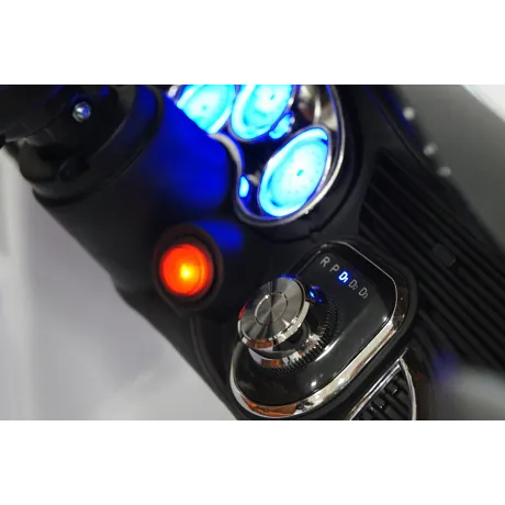 Электромобиль RiverToys BMW E002KX - Фото 21