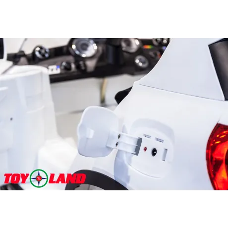 Детский электромобиль Toyland Mercedes-Benz GLA белый - Фото 7