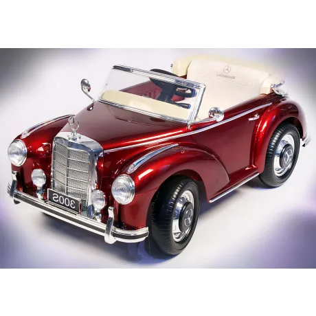 Электромобиль RiverToys Mercedes-Benz 300S