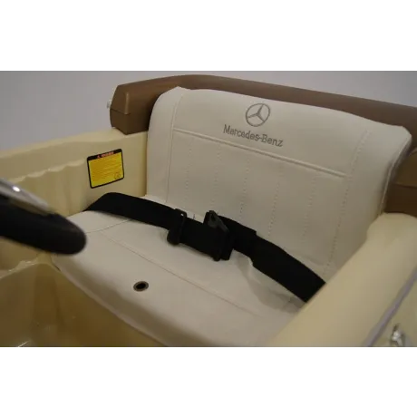 Электромобиль RiverToys Mercedes-Benz 300S (бежевый) - Фото 8