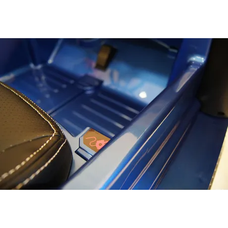 Электромобиль RiverToys Mercedes-Benz GLS63 4WD (синий глянцевый) - Фото 30