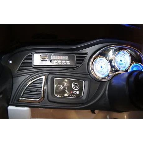 Электромобиль RiverToys Mercedes E009KX белый - Фото 4